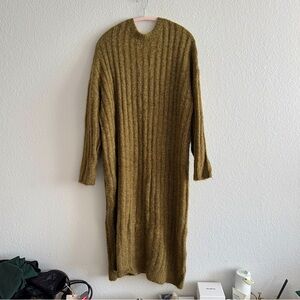 Elegant Olive Green Knit Dress